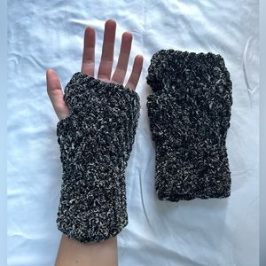 Fingerless Gloves